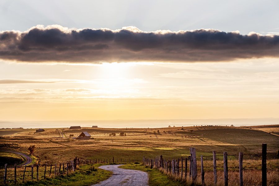 ca1733-D.Frobert-Route-des-Montagnes-Salers_Q1-016